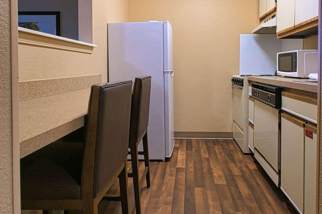 Suburban Studios Louisville East Zimmer foto